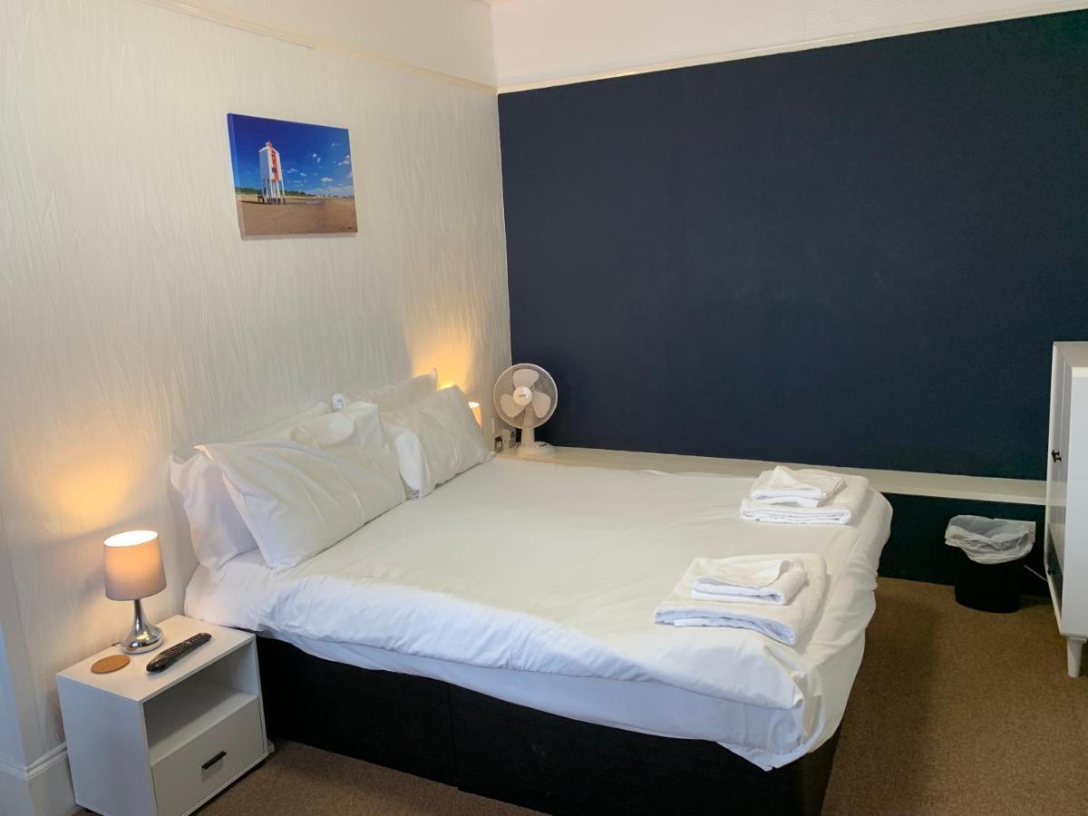 Hotel The Royal Clarence (adults Only)