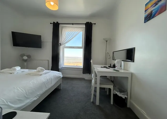 The Royal Clarence Hotel (Adults Only)