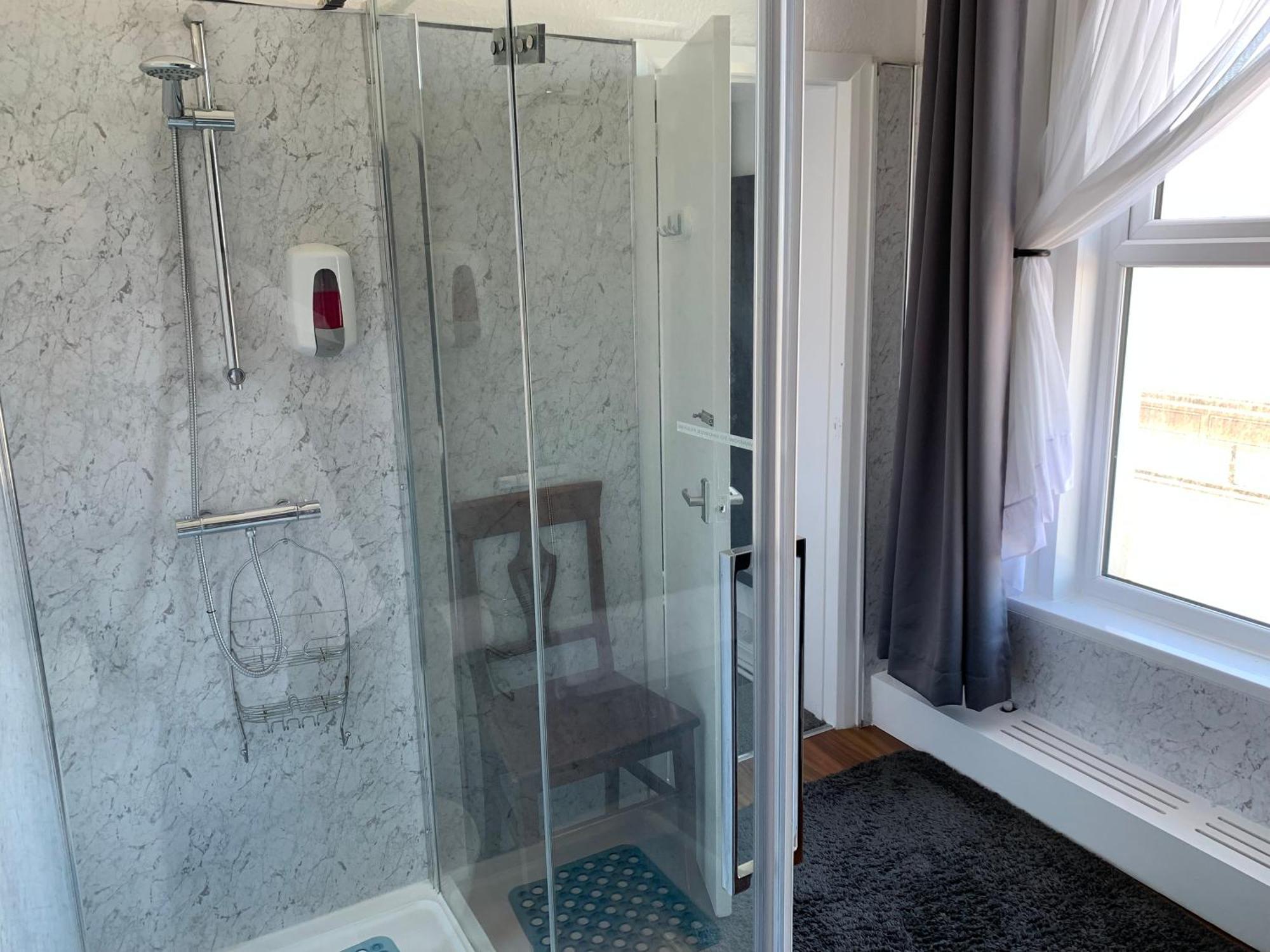 The Royal Clarence (adults Only) 2*
